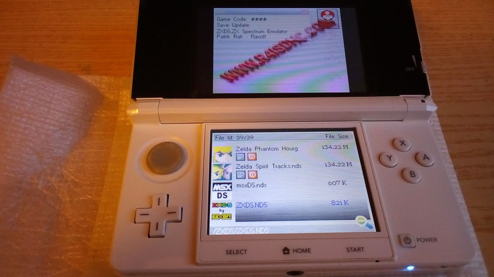 How to install emulators on flashcard? The