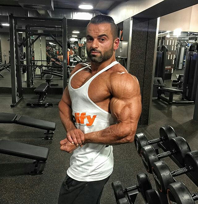 Masculina Wear ™®: The best Personal Trainers to Follow on Instagram.