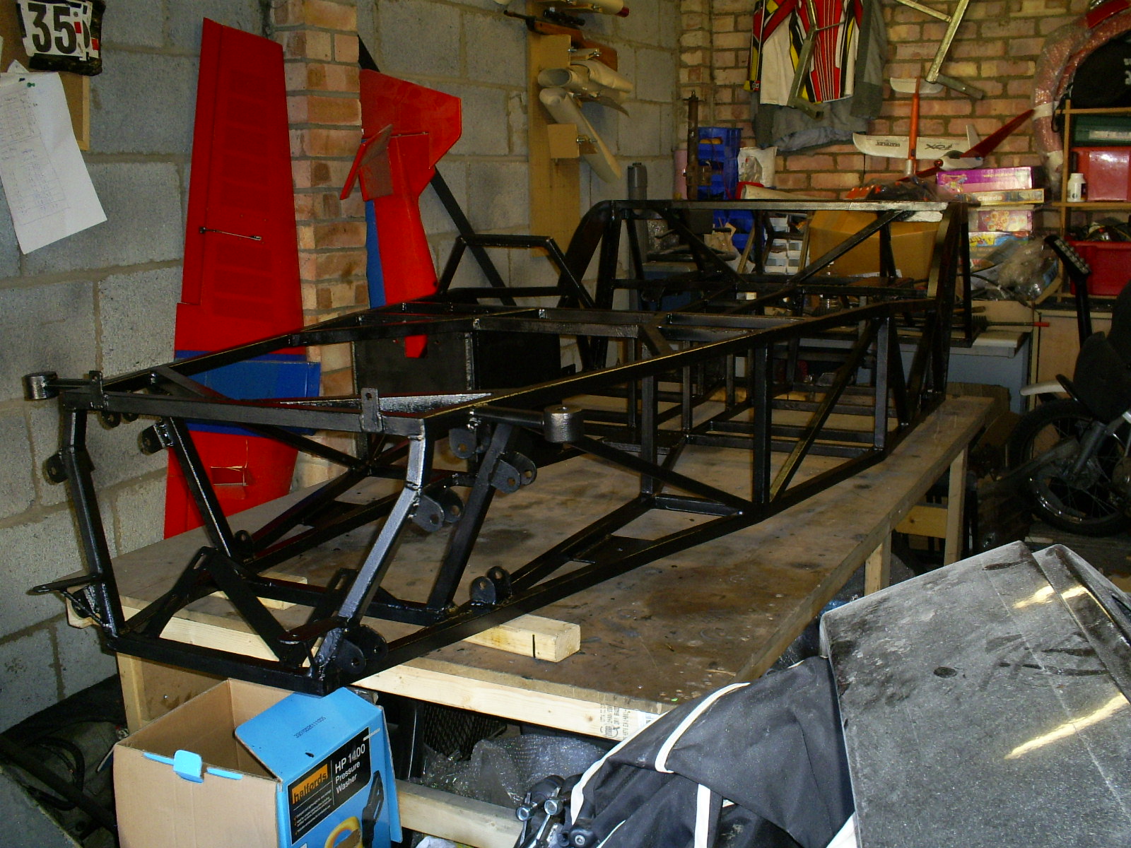 MX5 Haynes Roadster Chassis Painting