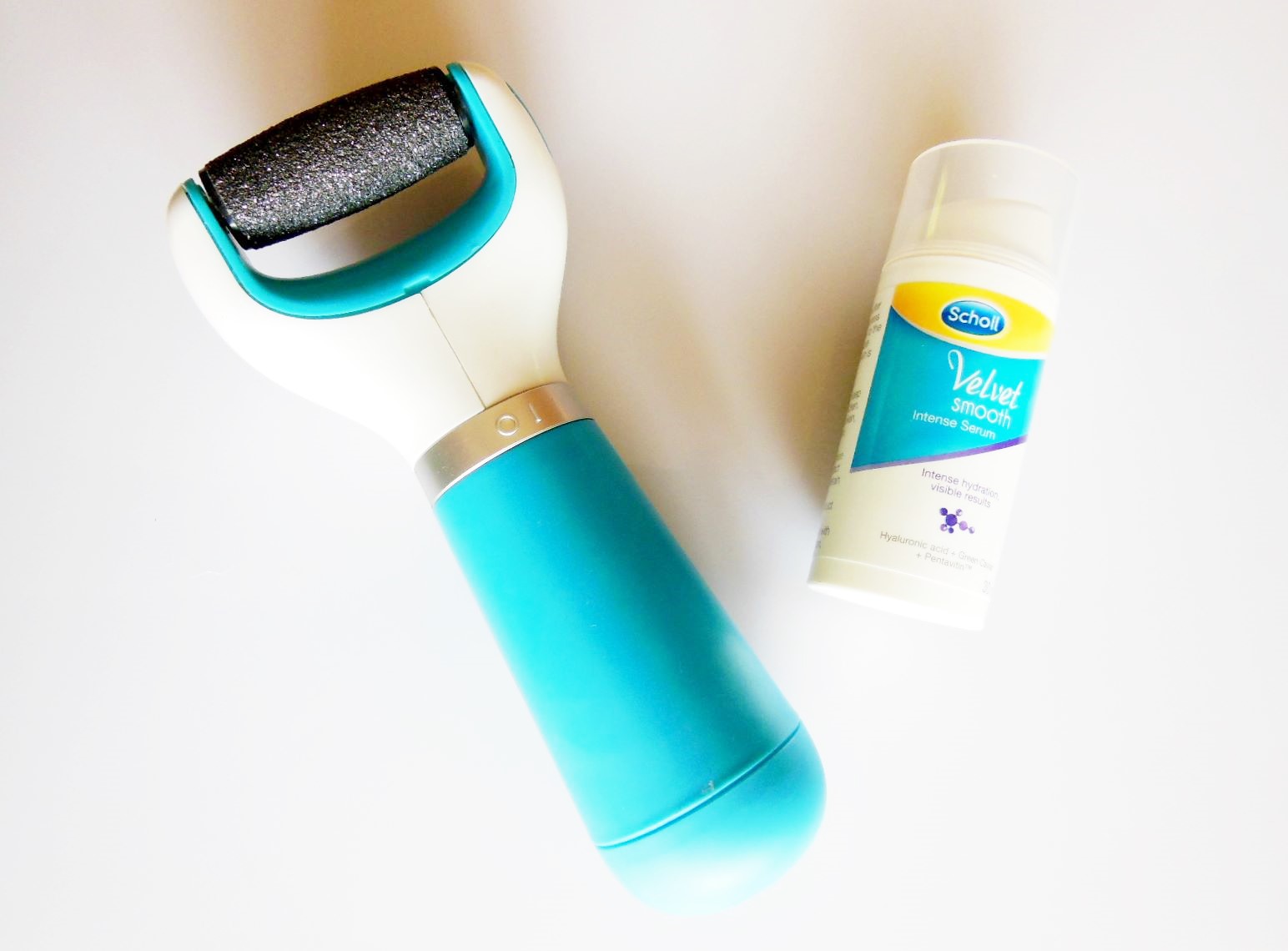 Maryanne Jones majoor Slaapkamer PRODUCT REVIEW: SCHOLL VELVET SMOOTH EXPRESS PEDI ELECTRONIC FOOT FILE AND  SMOOTH INTENSE SERUM | The Beauty & Lifestyle Hunter