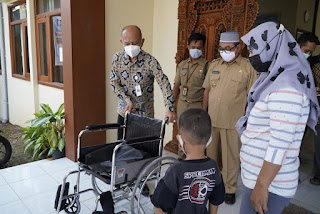 Suaminya Alami Kelumpuhan, Mujiati Jadi Tulang Punggung Keluarga Dengan Berjualan Mie Ayam 1 WhatsApp Image 2021 08 09 at 16.22.55