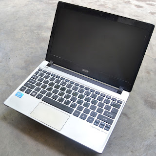 Laptop Acer Aspire AO756 Bekas