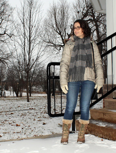 Ellibelle's Corner: Fashion Over Forty: Staying Warm on a Winter's Day ...