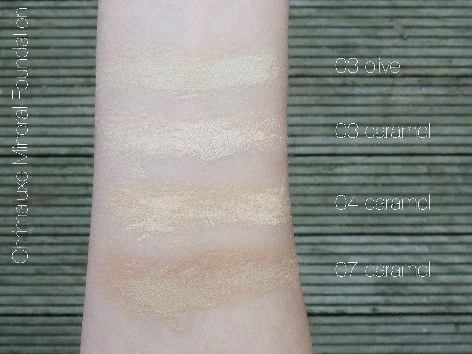 Chrimaluxe Mineral Foundation Swatches