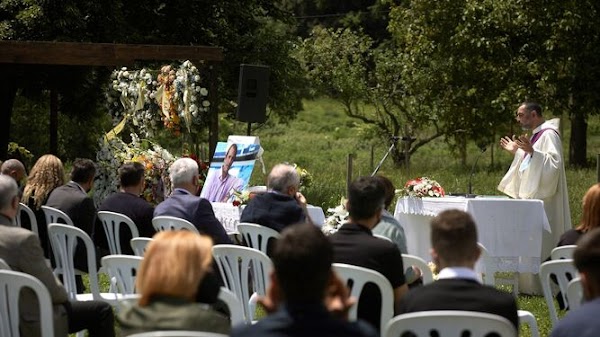 El último adiós a Francesc Arnau