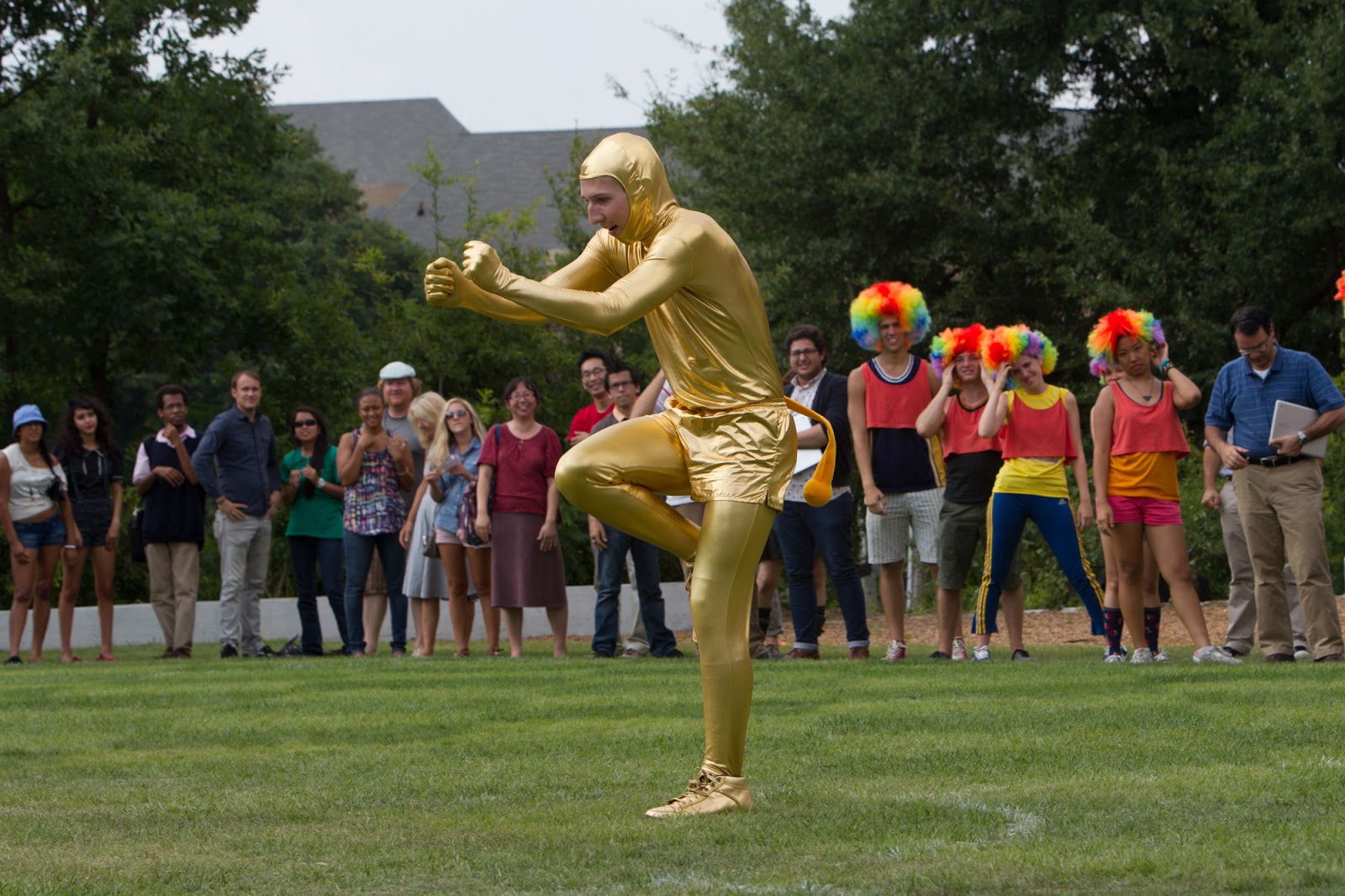 Movie Buff #39 s Reviews: CATCH THE GOLDEN SNITCH MAN IN THE INTERNSHIP Movie Buff #39 s Reviews: CATCH THE GOLDEN SNITCH MAN IN THE INTERNSHIP