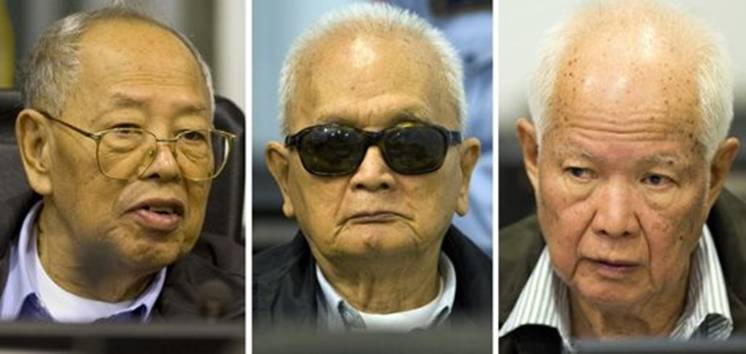Ieng+Sary+-+Nuon+Chea+-+Khieu+Samphan+%28AFP%29.jpg