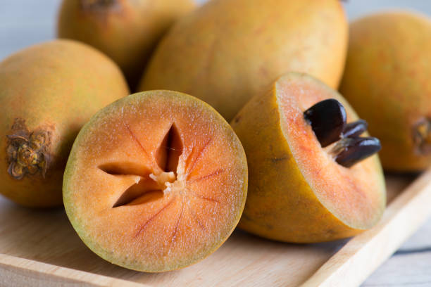 Jangan Dikupas! 4 Buah Ini Justru Akan Hilang Kasiatnya Jika Tak Dimakan dengan Kulitnya Jangan Dikupas! 4 Buah Ini Justru Akan Hilang Kasiatnya Jika Tak Dimakan dengan Kulitnya