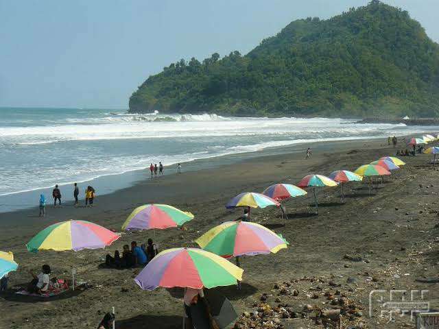 Harga tiket masuk pantai suwuk Harga tiket masuk pantai suwuk