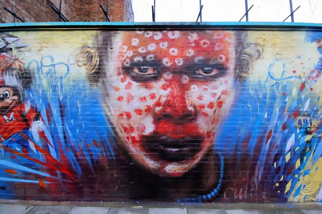 "Wonderland" new Street Art mural by Dale Grimshaw in East London, UK. 2