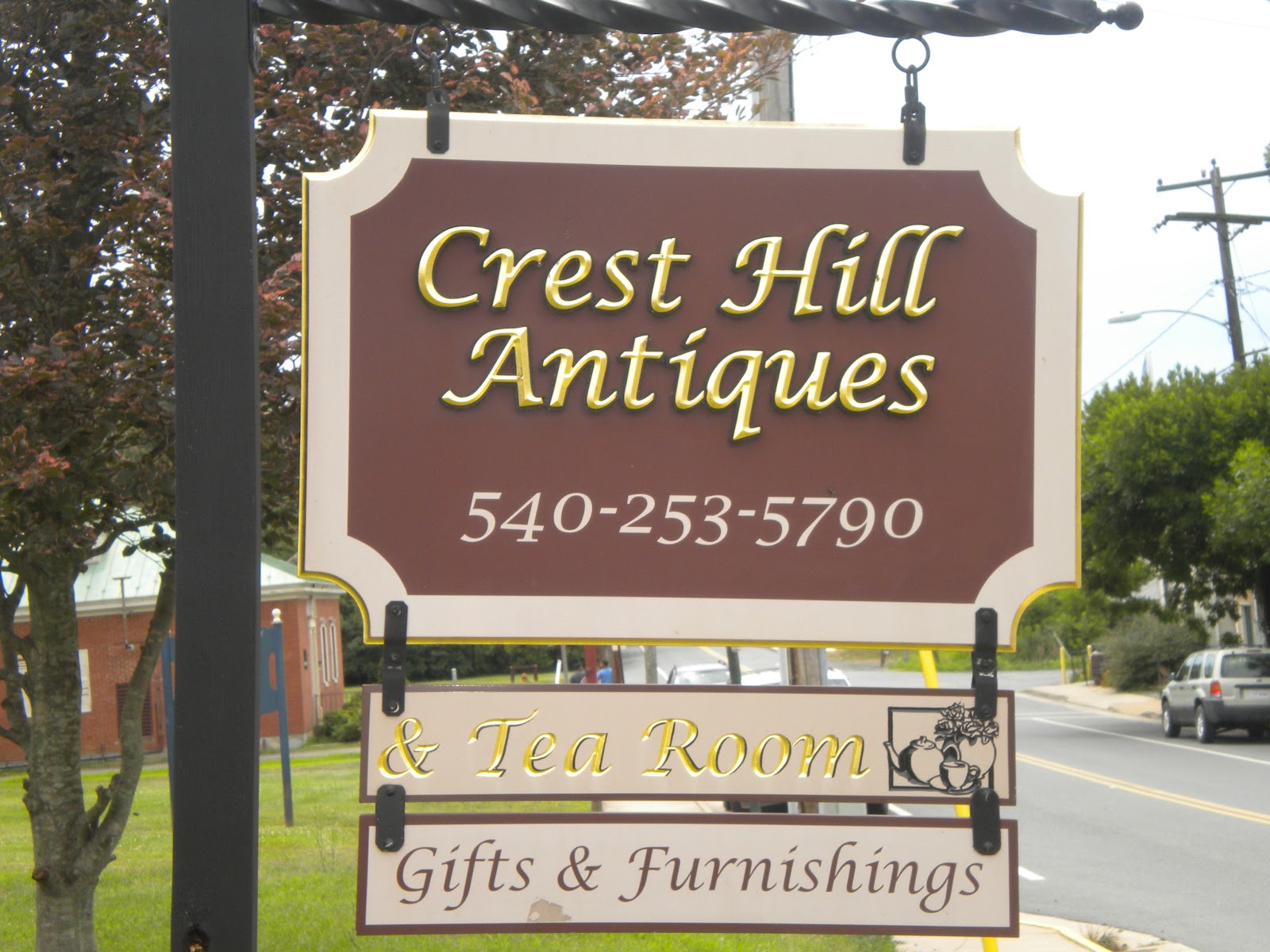 Darjeeling Darlings Crest Hill Antiques and Tea Room