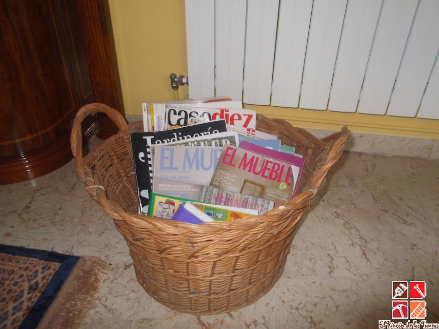 cesta mimbre revistero