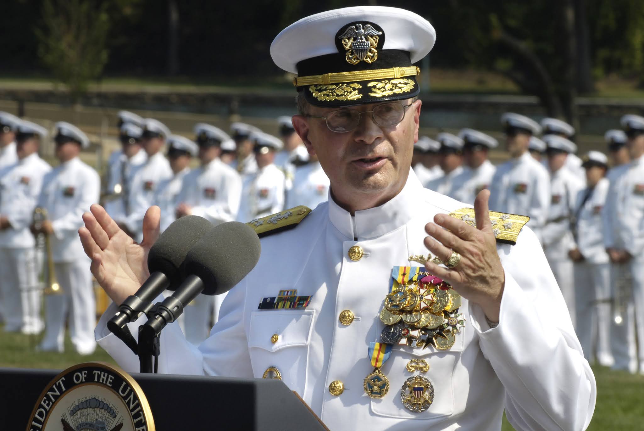 Вице-Адмирал ВМС США Эндрю Льюис. Вице адмиралы ВМС США. Парадная форма офицера ВМС США. Адмирал флота США.