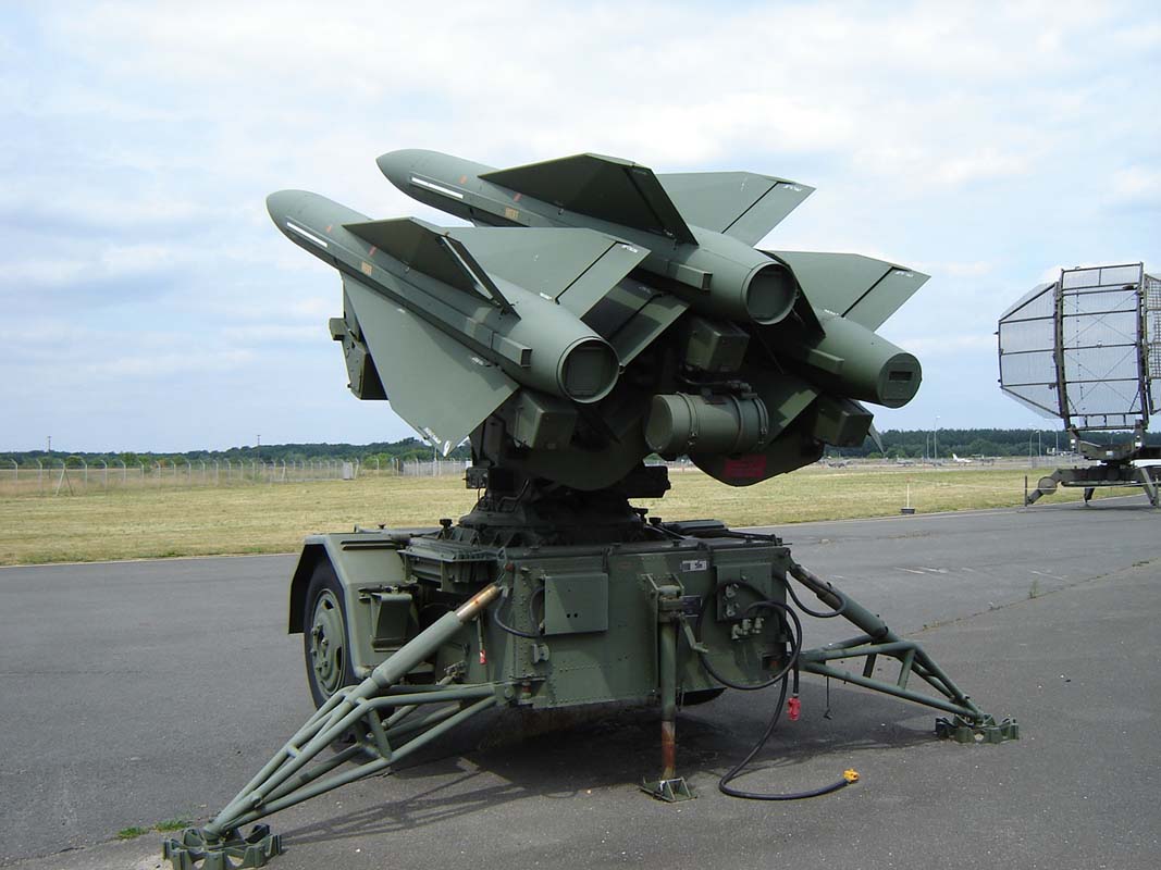 Зрк mim-23 hawk. Mim hawk. Mim hawk. Зрк «хок» mim-23a. Mim-23 hawk зенитные ракетные комплексы сша.