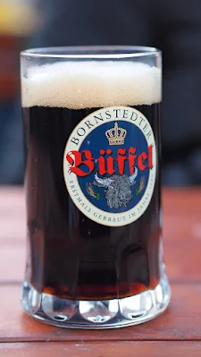 Pint of Bornstedter Dunkel beer