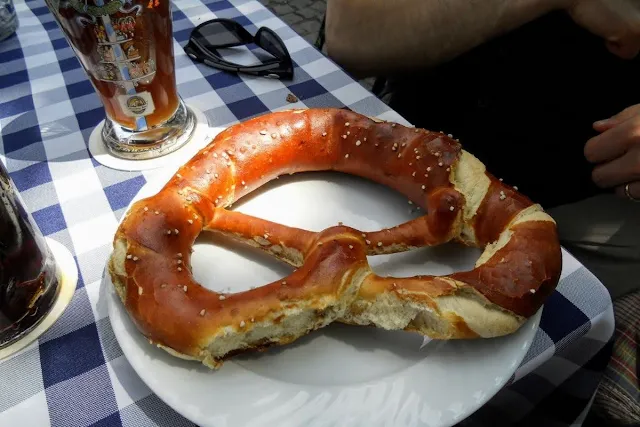 2 days in Munich in Spring: giant pretzel at the hofbrauhaus