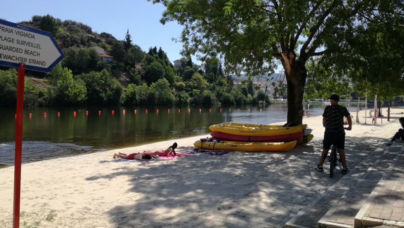 Praia Fluvial Parque Dr José Gama - Praia Vigiada