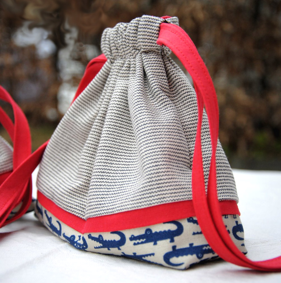 Drawstring Bag Pouch Tutorial ~ Free-Tutorial.net