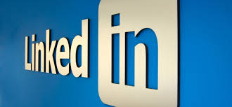 اولا تطبيق لينكد ان Linkedin :- صورة لشعار شركة لينكد ان Linkedin :-
