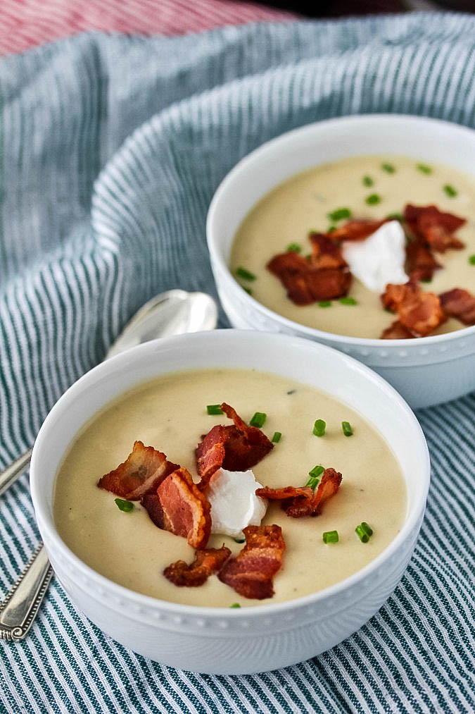 Slow Cooker Loaded Baked Potato Soup  with bacon