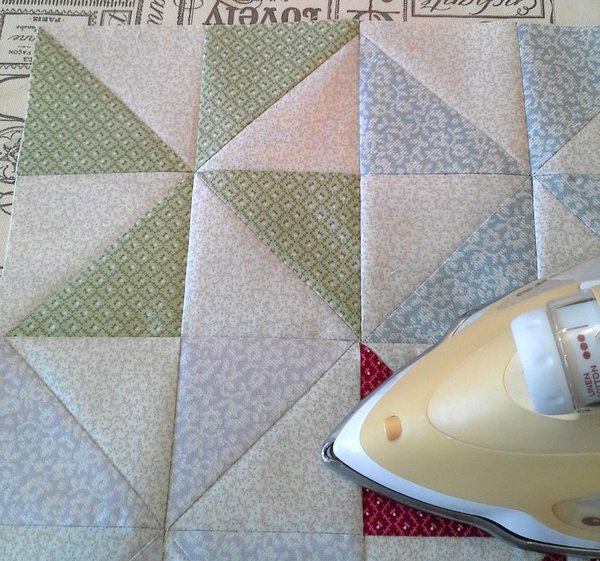 Pinwheels Quilt Block Tutorial DIY Tutorial Ideas!