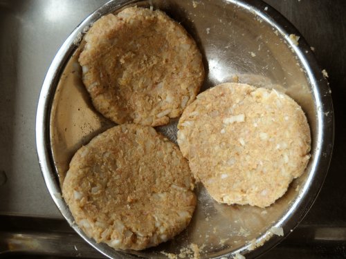 日本のスタートアップが余った雪を電気に変える