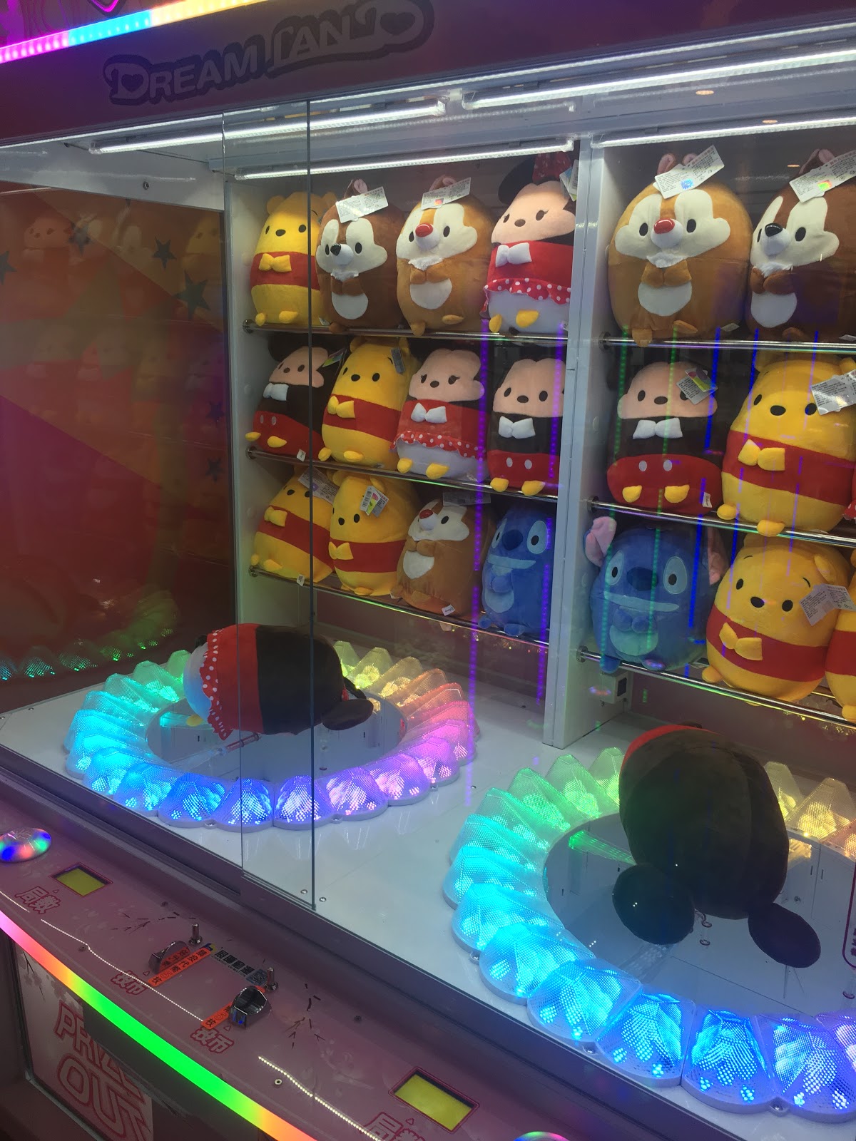 高雄神ゲーセン新しいオープン Tom S World高雄新富店 19 07 更新 高雄ジュジュのグルメ台湾
