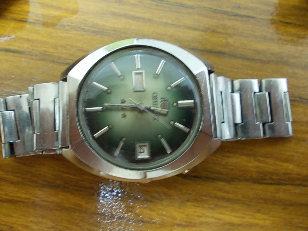 vintage watches: Orient automatic (sold)