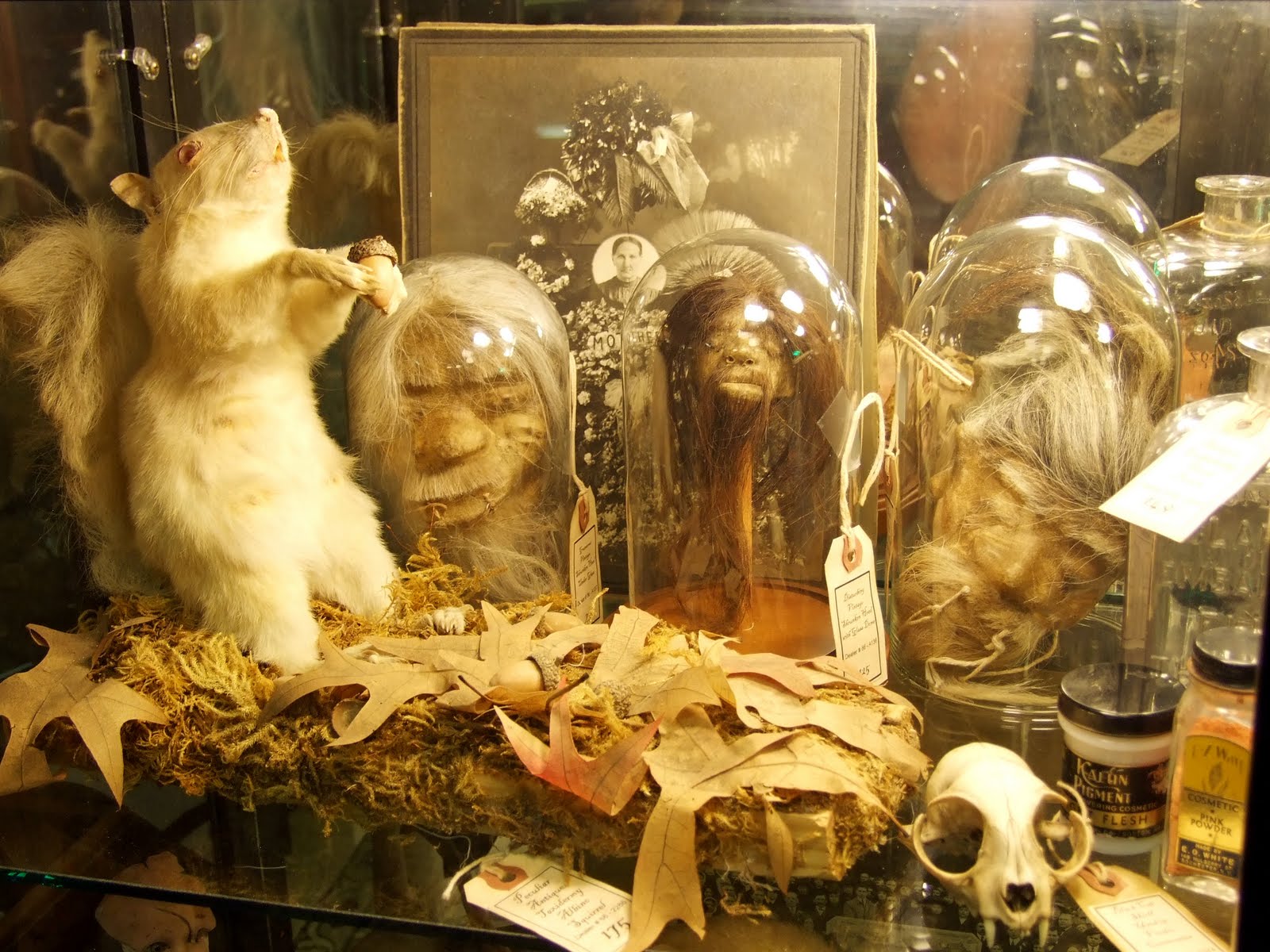 Pandora's Parlor Haunted Antiques