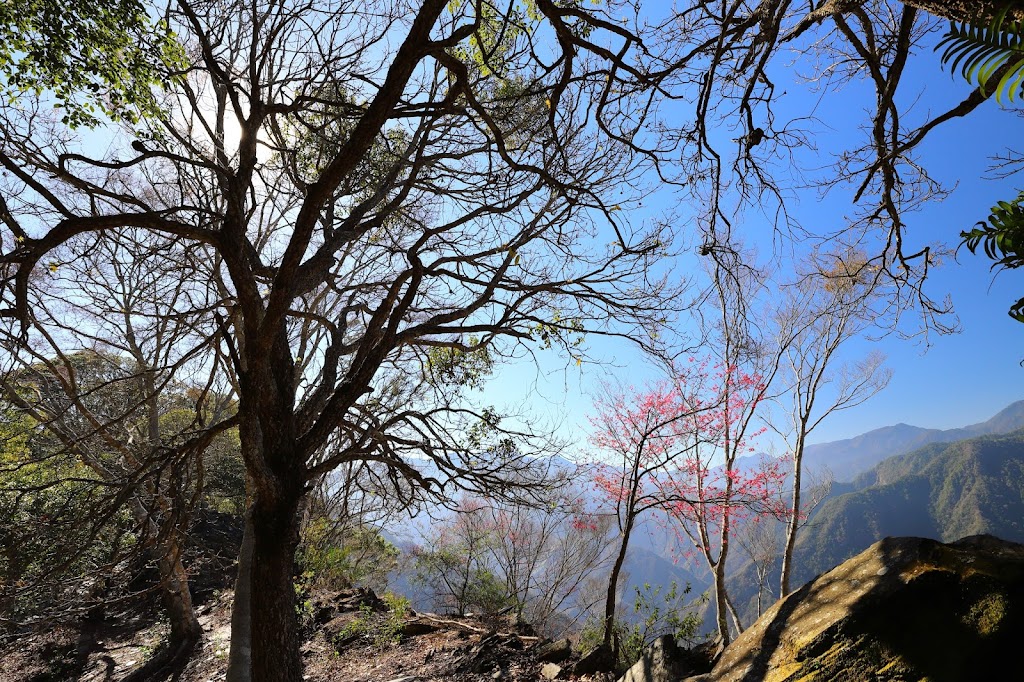 拉夫朗山山稜