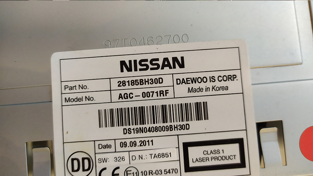 Как ввести код магнитолы ниссан. Nissan AGC-0071rf разъёмы. Автомагнитола Ниссан AGC-0071rf разъемы. Daewoo AGC 0071rf разъемы. Nissan Daewoo.