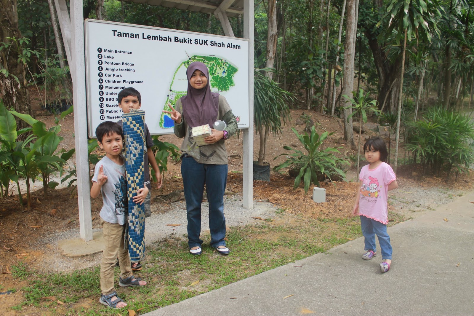 Piknik dan Riadah Seisi Famili Di Taman Tasik SUK Shah Alam