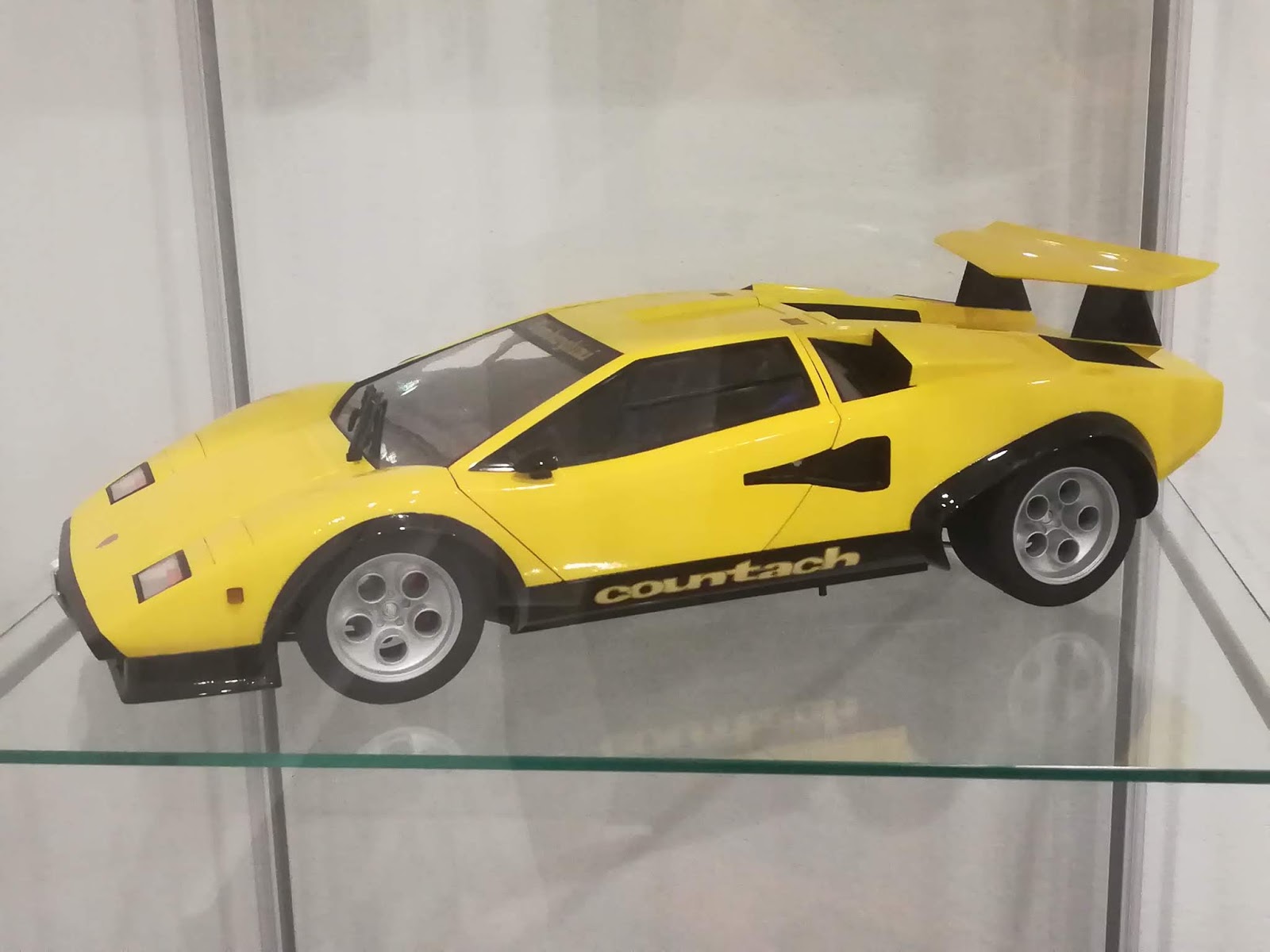ModellistoBlog 112 Testors Countach LP500S Teil 6 Finish