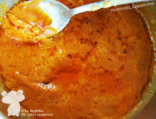 MoMMobiL: Klassische Thai Saté Spieße mit Schweinefleisch und Erdnusssauce