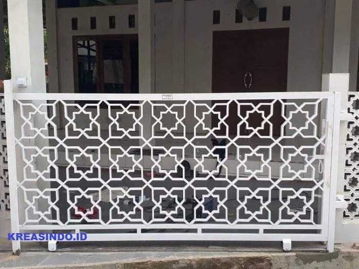 Model Berbagai Macam Pintu Masjid Stainless Steel dan Besi