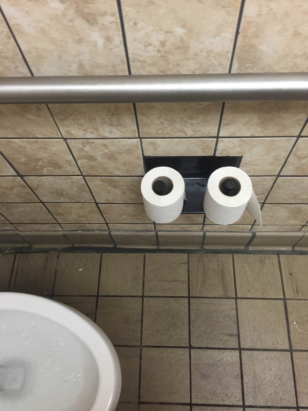 Rid Reviews Public Restrooms Waffle House Hwy 54 Peachtree City, GADust