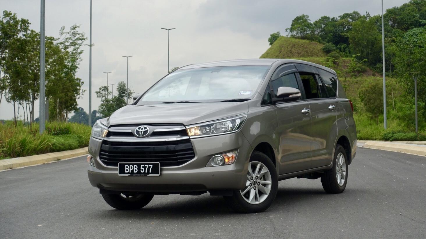 Toyota Innova Review