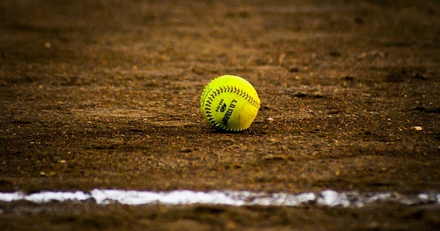 Permainan Bola Kecil Melalui Aktivitas Permainan Softball Fikriamiruddin Com