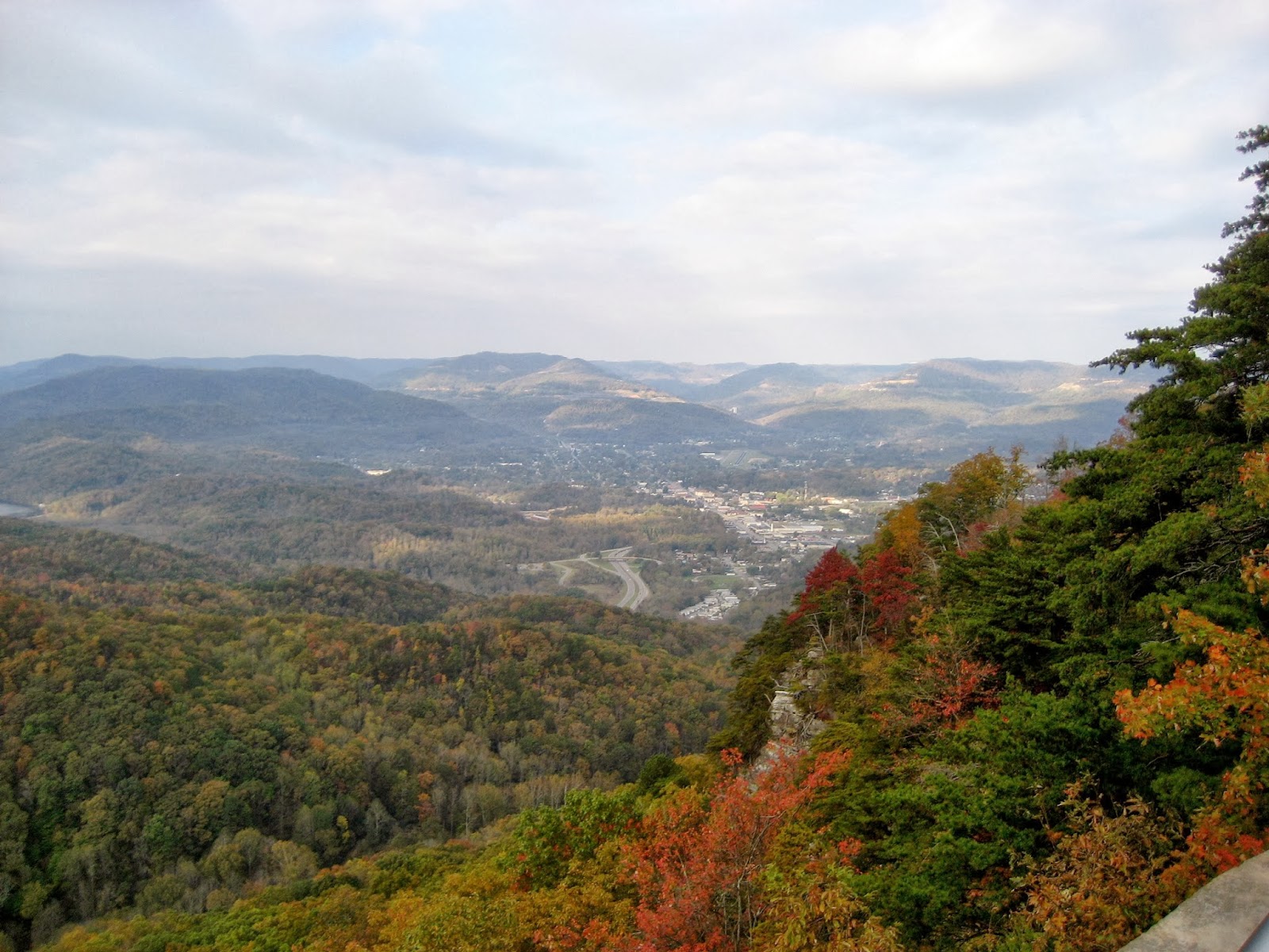Living Rootless 2013 Road Trip With Carol, Part 1 Cumberland Gap