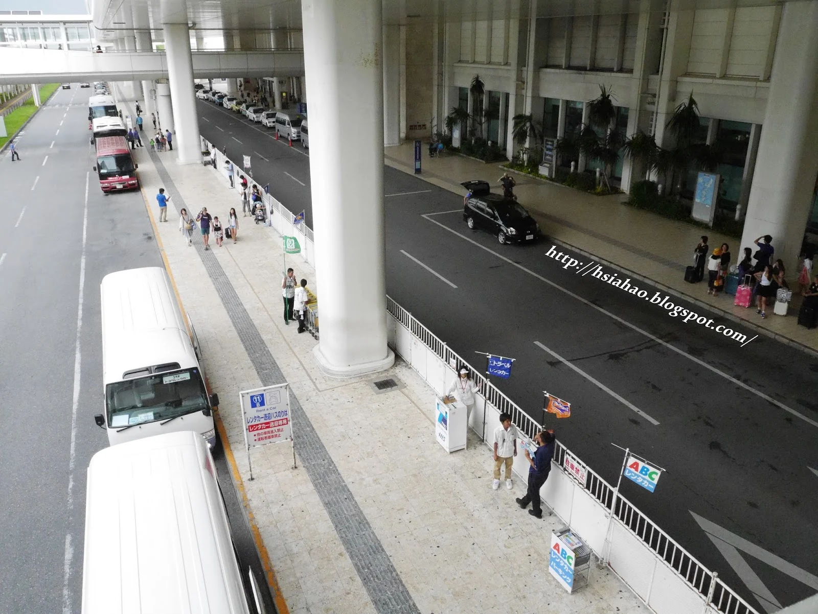 沖繩-那霸機場-國內線-國際線-交通-巴士-接駁-公車-自由行-旅遊-旅行-Okinawa-naha-airport-transport