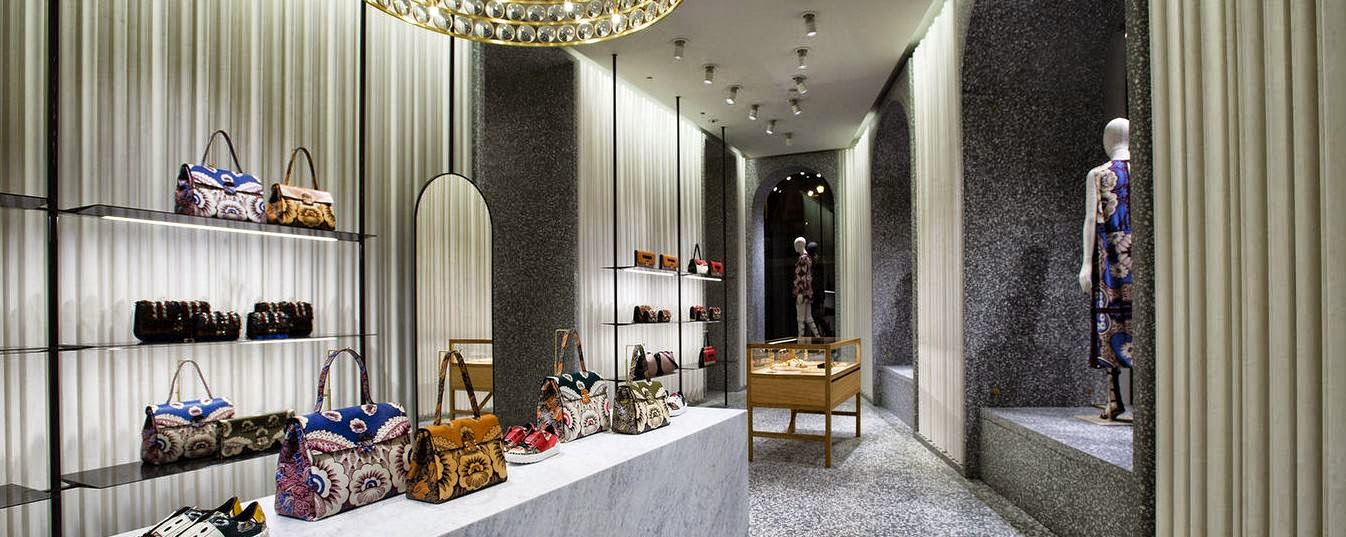 ANDREA JANKE Finest Accessories: VALENTINO Rome | The New Flagship Store