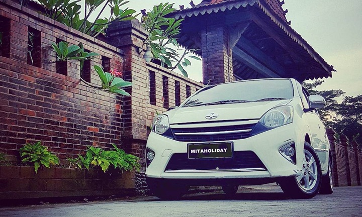 Rental Mobil Jogja Agya