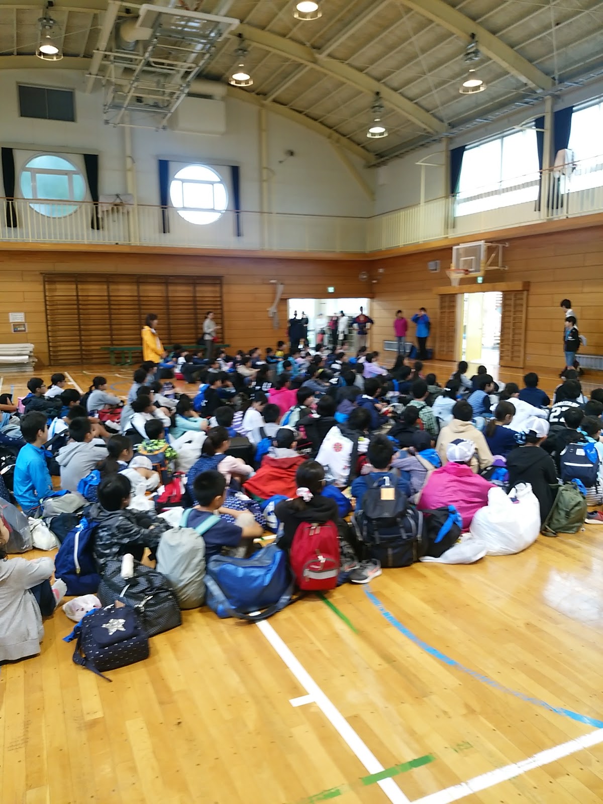 国分寺三小ニュース 日光移動教室出発式