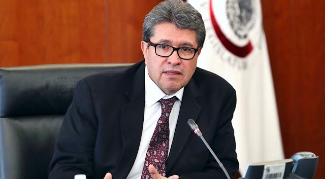 Senador de MORENA considera excesiva la Ley de Educación impuesta por Barbosa