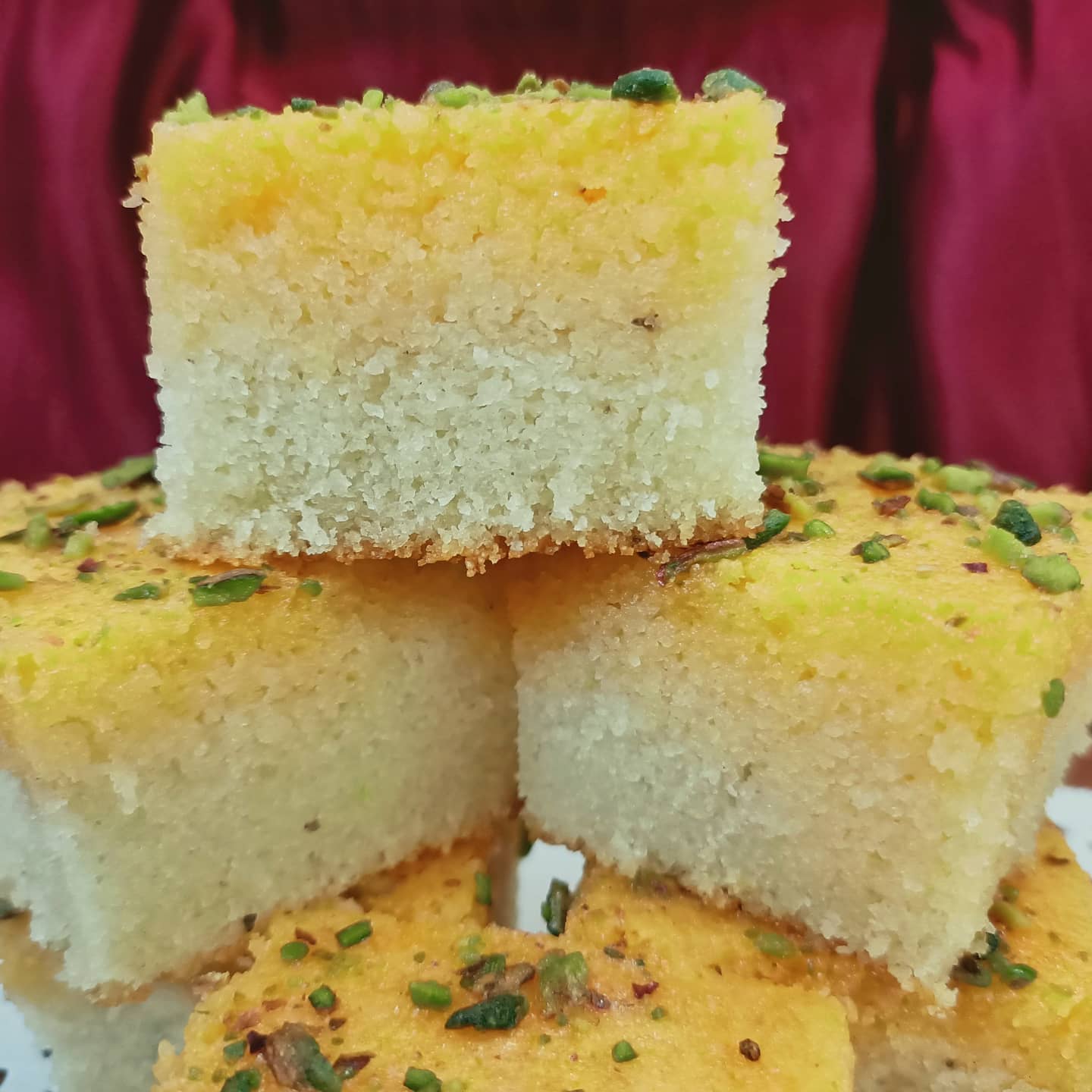 Eggless semolina cake