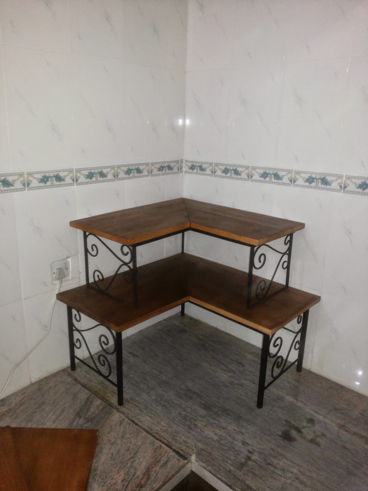 SHELVES.......ZA JIKONI....NI MBAO PAMOJA NA CHUMA.... All Decoration