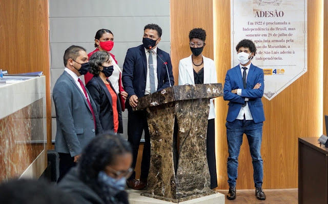 A Câmara Municipal de São Luís aprovou em sessão extraordinária, na última quarta-feira, 02, o Projeto de Resolução 003/2021, de autoria do Coletivo Nós (PT), que autoriza a criação da Frente Parlamentar de Fortalecimento em Defesa da Política para as Mulheres.