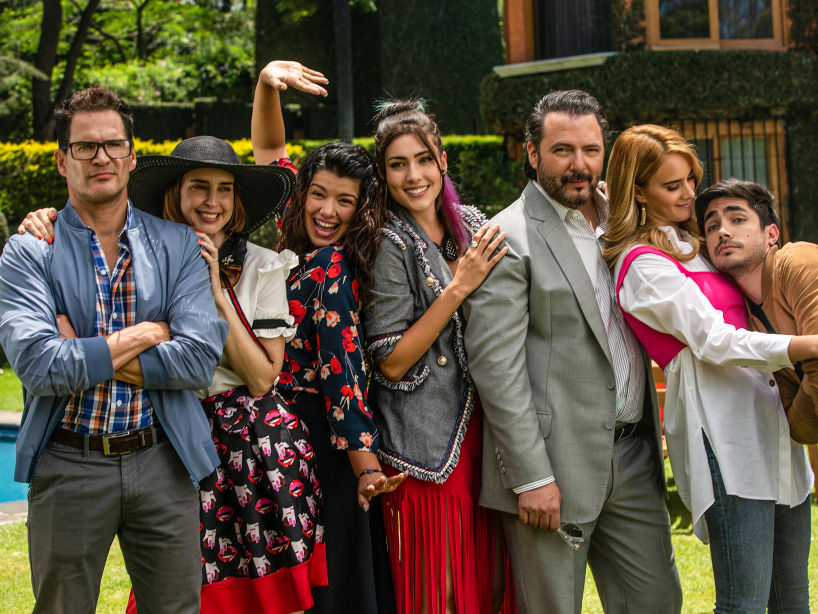 Aparato do Entretenimento CRÍTICA La Mexicana y el Güero, novela tem todos os parâmetros para