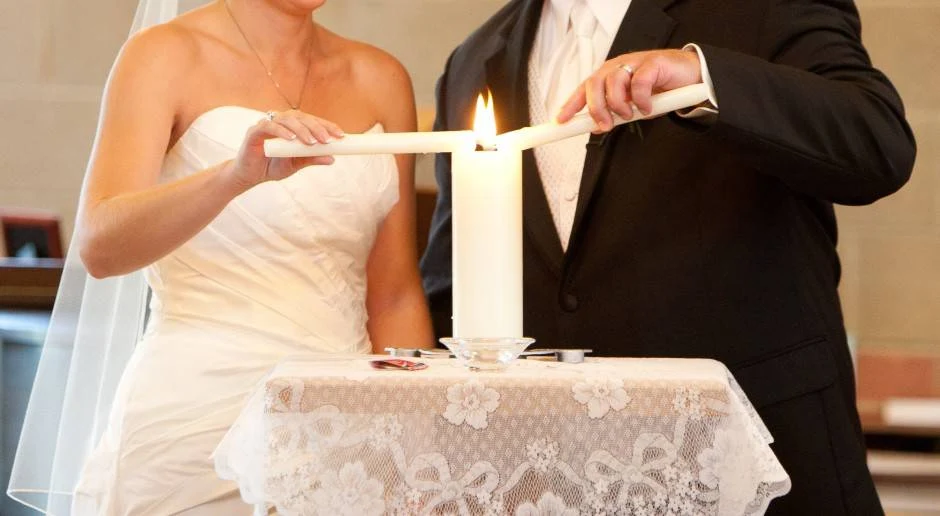 Cerimônia de Casamento Com o Ritual da Vela da Unidade e Esboço de Sermão