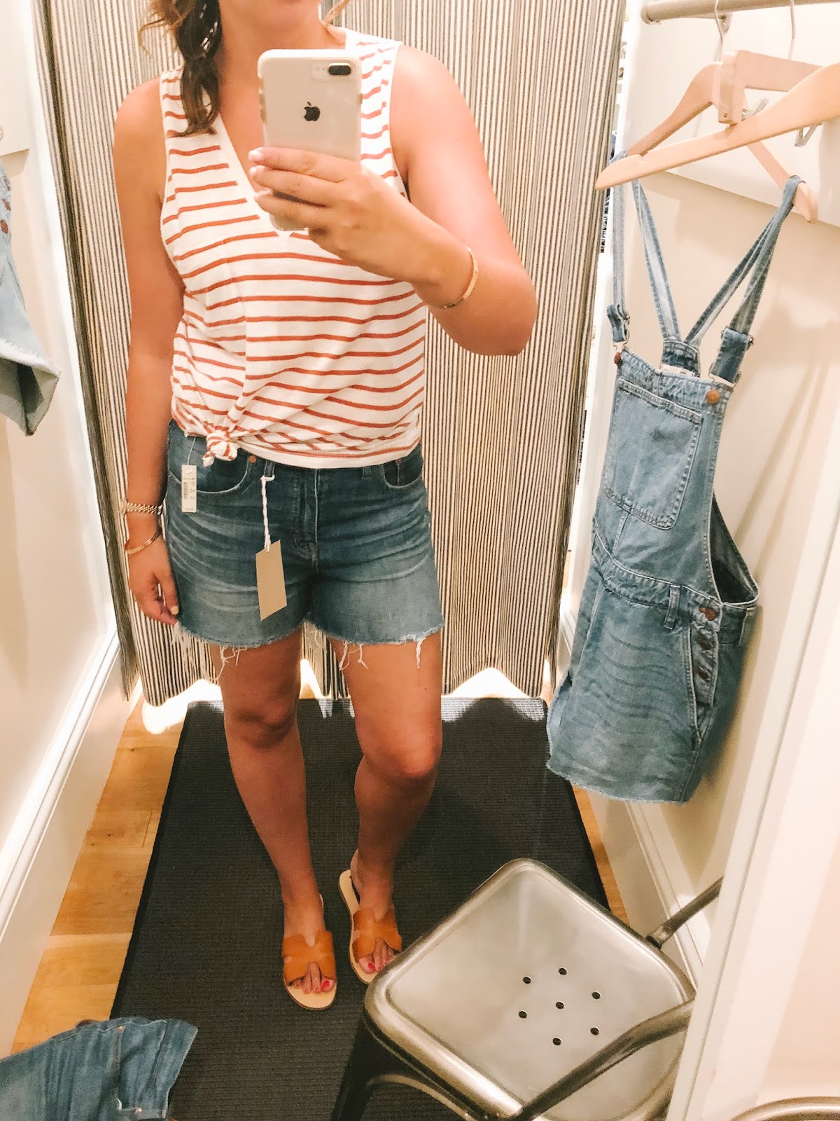 jean shorts big thighs